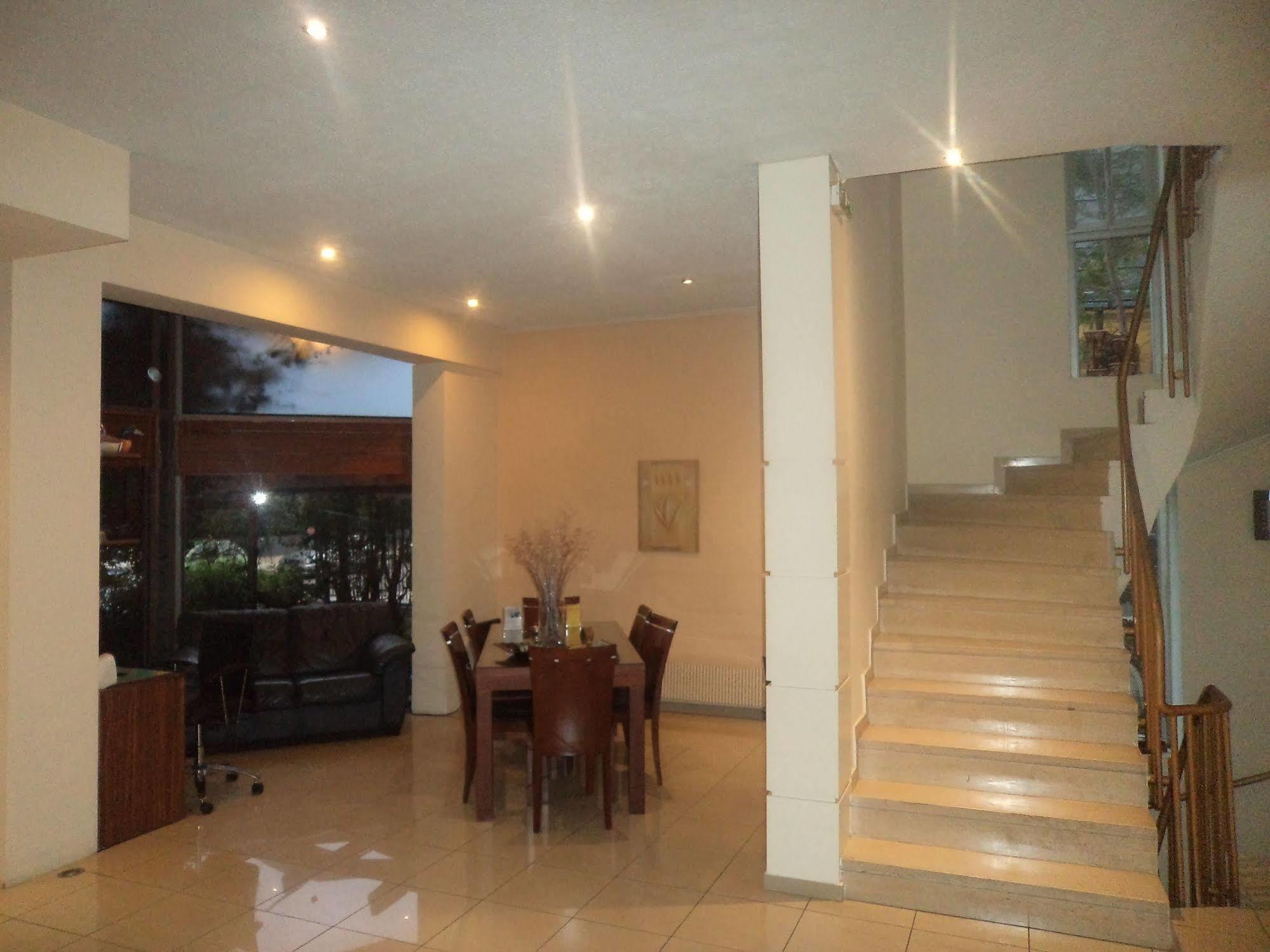 Hotel Nestorion 2*
